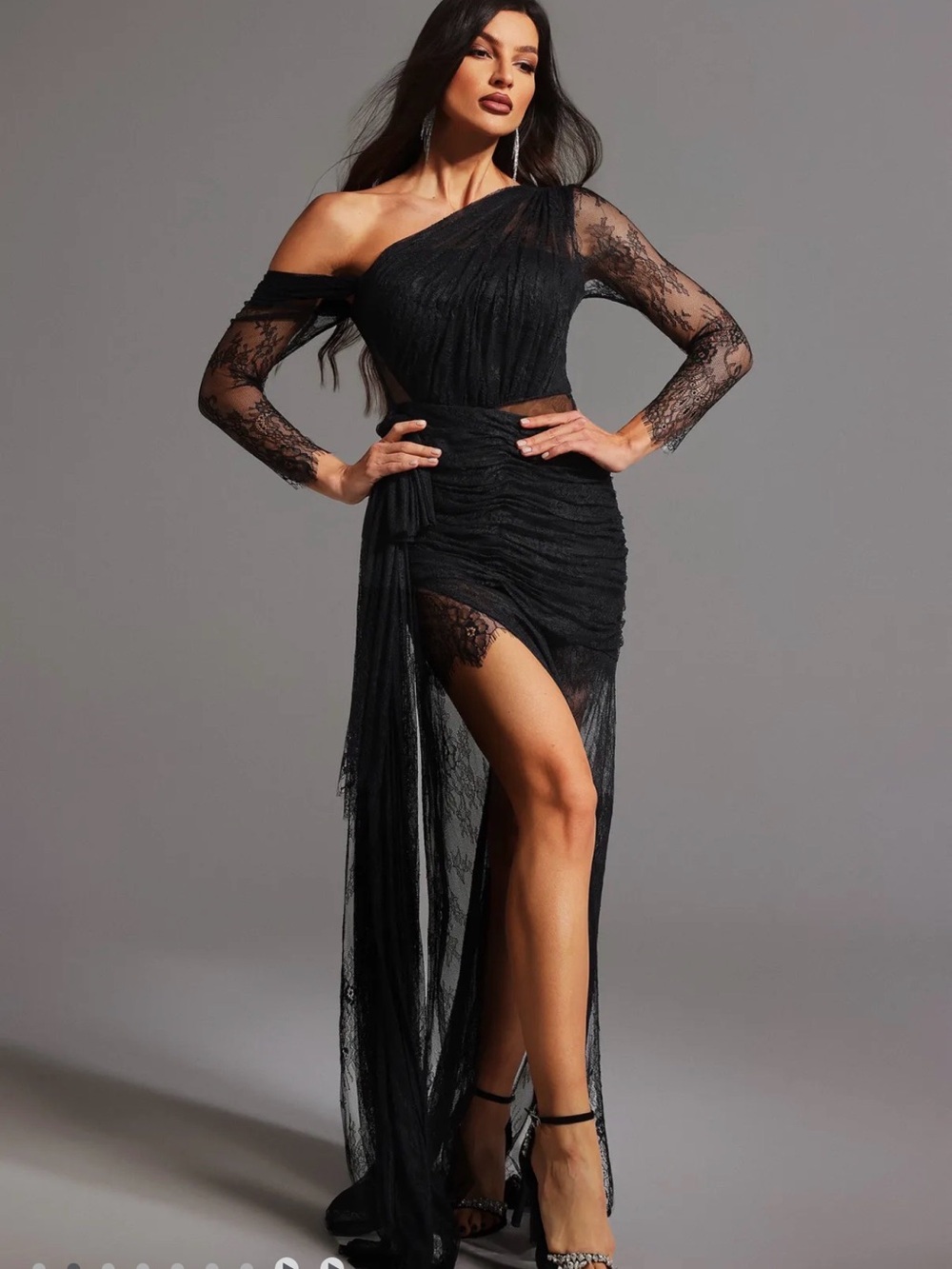 Hunter One Shoulder Slit Maxi Dress
